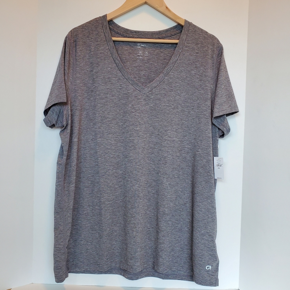 GapFit Breathe sweat wicking breathable athletic top short sleeve XXL